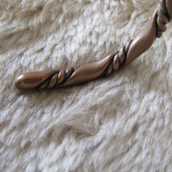 Vintage copper twisted open bangle bracelet - Picture 4 of 6